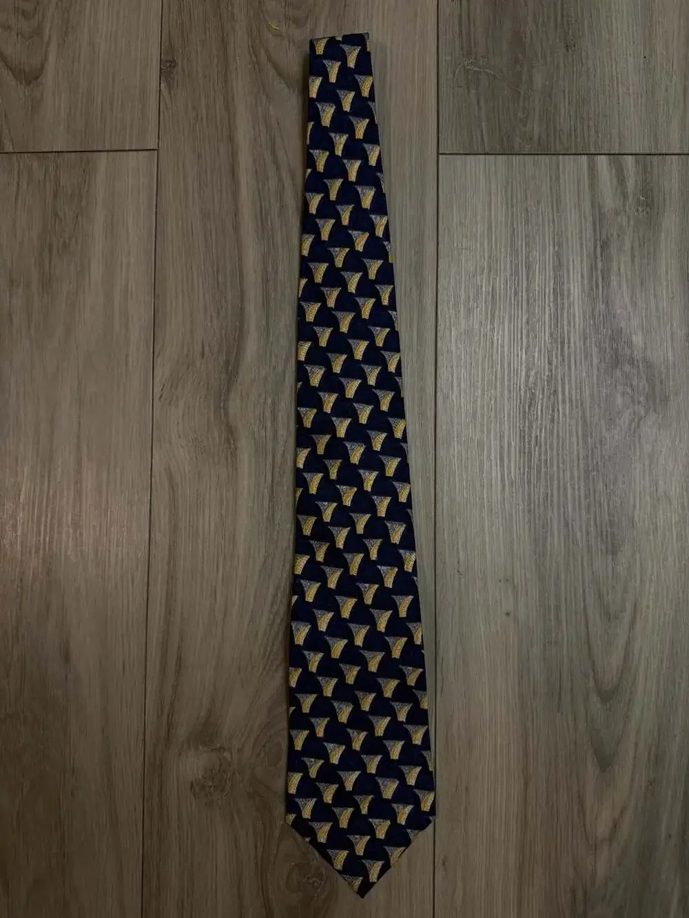Countess Mara 1938 Men's Navy Blue Silk Tie with Geometric Abstract Pattern